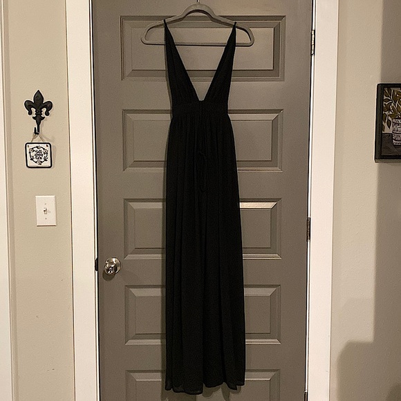 Long black, maxi dress from Love Culture - Picture 1 of 3